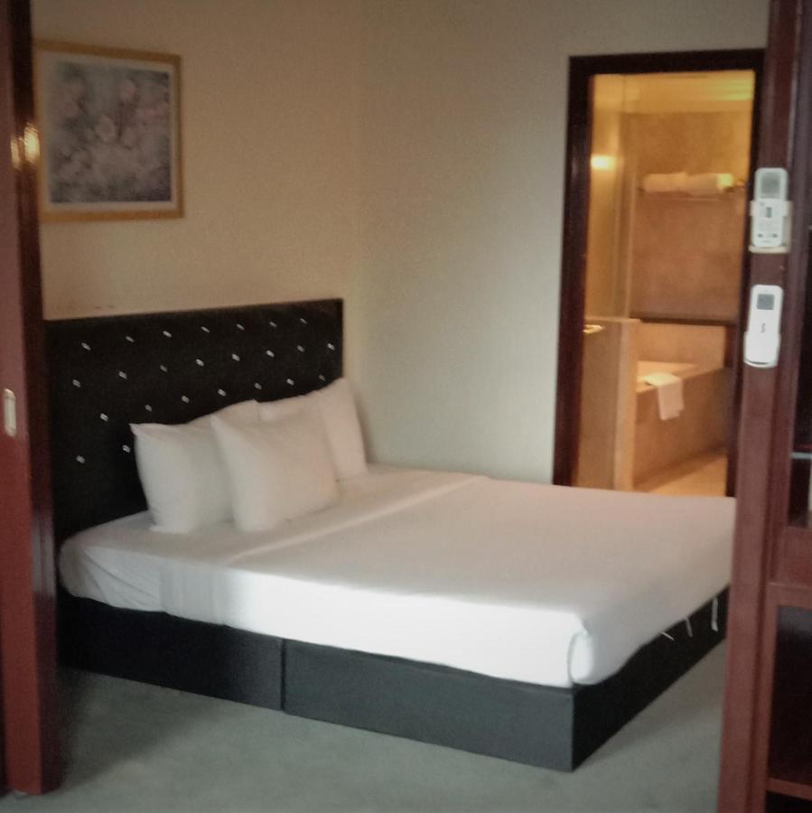 Ringko Service Apartments At Berjaya Times Square Kl Kuala Lumpur Exterior photo